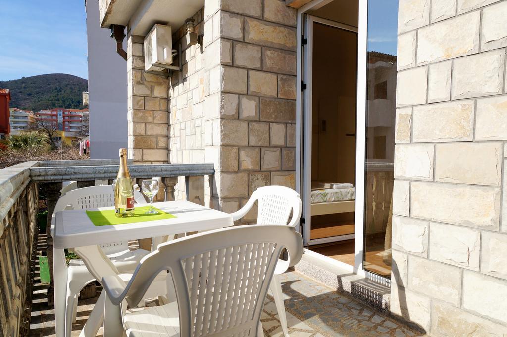 Guest House Heart Of Budua Esterno foto